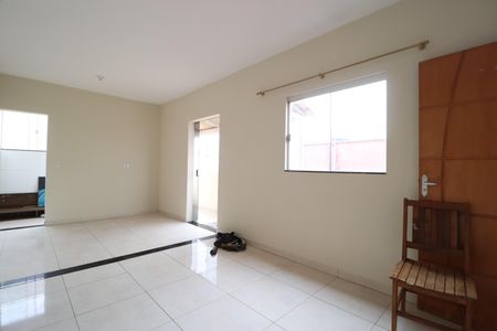 Sala de apartamento para alugar com 2 quartos, 68m² em Gravatás, Uberlândia