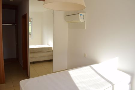 Casa de condomínio para alugar com 260m², 3 quartos e 4 vagasSuíte 1