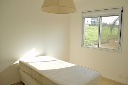 Casa de condomínio para alugar com 260m², 3 quartos e 4 vagasSuíte 1