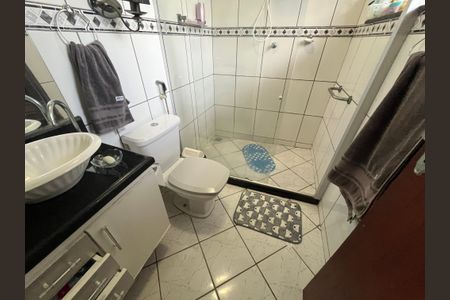 Casa à venda com 190m², 3 quartos e 2 vagasBanheiro da Suíte