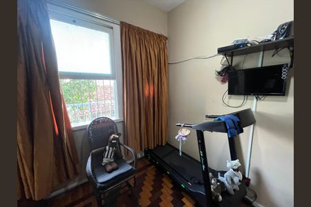 Casa à venda com 190m², 3 quartos e 2 vagasSuíte