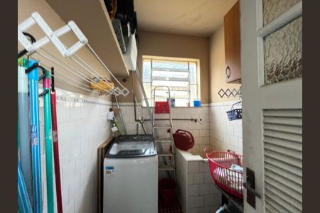 Casa à venda com 190m², 3 quartos e 2 vagasÁrea de Serviço