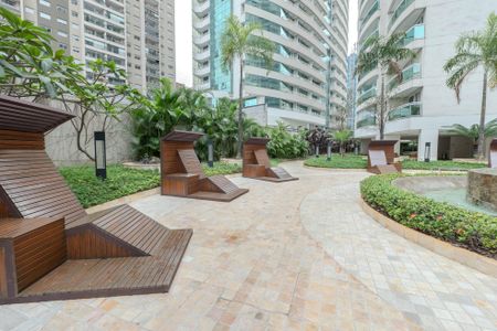 Apartamento para alugar com 85m², 2 quartos e 1 vagaPiscina