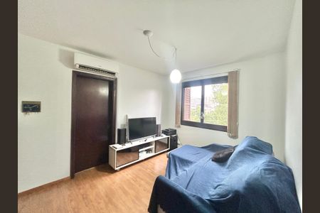 Apartamento à venda com 42m², 1 quarto e 1 vagaSala