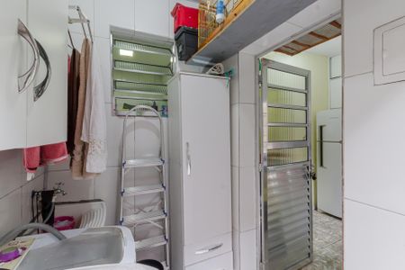 Casa à venda com 300m², 4 quartos e 1 vagaÁrea de Serviço Casa 2