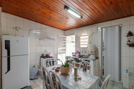 Casa à venda com 300m², 4 quartos e 1 vagaCozinha Casa 1