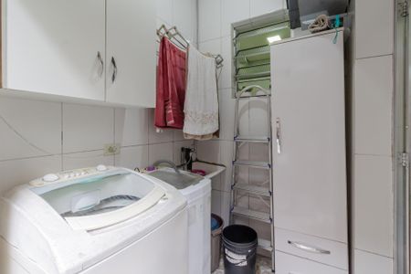 Casa à venda com 300m², 4 quartos e 1 vagaÁrea de Serviço Casa 2