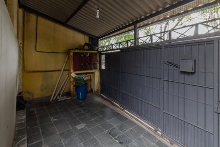 Casa à venda com 300m², 4 quartos e 1 vagaGaragem