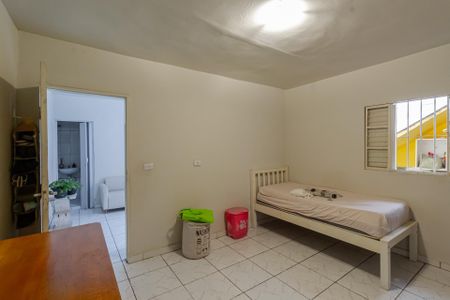 Casa à venda com 300m², 4 quartos e 1 vagaQuarto Casa 3