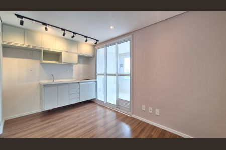 Sala/Cozinha de apartamento para alugar com 1 quarto, 31m² em Água Branca, São Paulo
