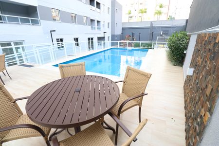 Apartamento para alugar com 31m², 1 quarto e sem vagaÁrea comum - Piscina
