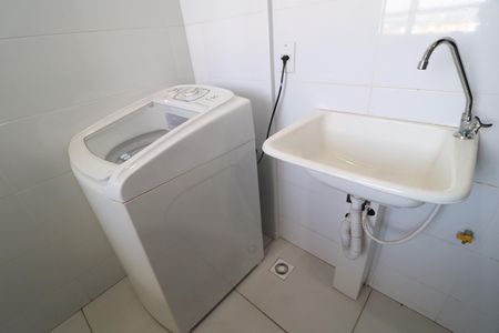 Apartamento para alugar com 56m², 2 quartos e 1 vagaÁrea de Serviço