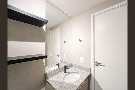 Apartamento para alugar com 29m², 1 quarto e sem vaga Apartamento para alugar com 29m², 1 quarto e sem vagaBanheiro