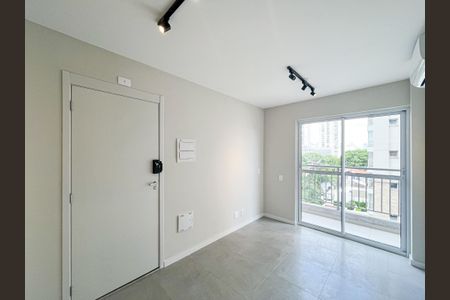 Sala/Cozinha de apartamento para alugar com 1 quarto, 29m² em Vila Romana, São Paulo