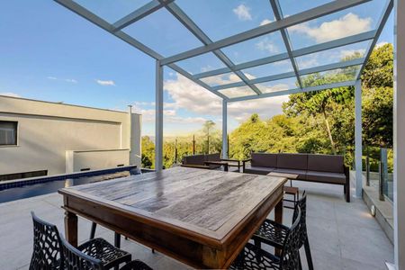 Casa para alugar com 347m², 4 quartos e 5 vagasÁrea comum