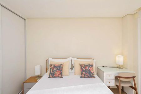 Casa para alugar com 347m², 4 quartos e 5 vagasSuíte 2