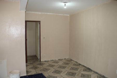 Sala de casa para alugar com 2 quartos, 70m² em Centro, Cotia
