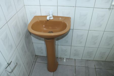 Casa para alugar com 70m², 2 quartos e sem vagaBanheiro