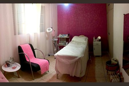 Casa à venda com 158m², 3 quartos e 2 vagas Casa à venda com 158m², 3 quartos e 2 vagasQuarto 2