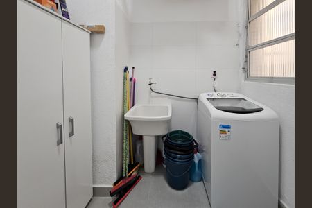 Apartamento para alugar com 209m², 5 quartos e 1 vagaÁrea de serviço