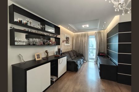 Apartamento à venda com 73m², 2 quartos e 1 vaga Apartamento à venda com 73m², 2 quartos e 1 vagaSala