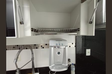 Apartamento à venda com 73m², 2 quartos e 1 vaga Apartamento à venda com 73m², 2 quartos e 1 vagaCozinha