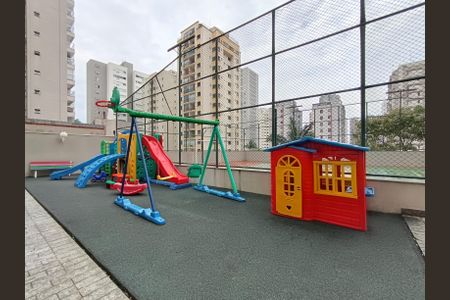 Apartamento à venda com 73m², 2 quartos e 1 vaga Apartamento à venda com 73m², 2 quartos e 1 vagaÁrea comum - Playground