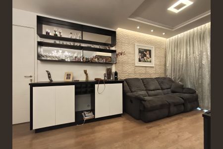 Apartamento à venda com 73m², 2 quartos e 1 vaga Apartamento à venda com 73m², 2 quartos e 1 vagaSala