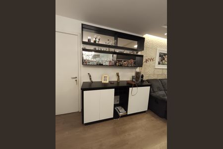 Apartamento à venda com 73m², 2 quartos e 1 vaga Apartamento à venda com 73m², 2 quartos e 1 vagaSala