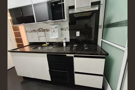 Apartamento à venda com 73m², 2 quartos e 1 vaga Apartamento à venda com 73m², 2 quartos e 1 vagaCozinha