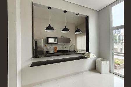 Apartamento à venda com 73m², 2 quartos e 1 vaga Apartamento à venda com 73m², 2 quartos e 1 vagaÁrea comum - Salão de festas