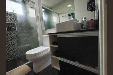 Apartamento à venda com 73m², 2 quartos e 1 vaga Apartamento à venda com 73m², 2 quartos e 1 vagaBanheiro da Suíte