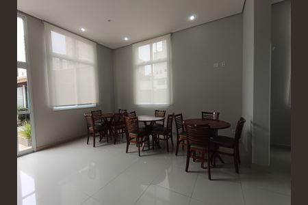 Apartamento à venda com 73m², 2 quartos e 1 vaga Apartamento à venda com 73m², 2 quartos e 1 vagaÁrea comum - Salão de festas