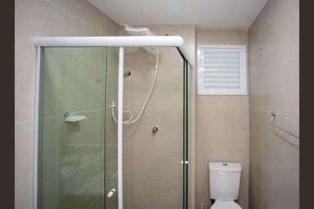 Banheiro de apartamento para alugar com 1 quarto, 21m² em Centro, Diadema