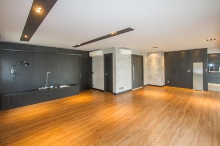 Apartamento para alugar com 190m², 3 quartos e 4 vagas Apartamento para alugar com 190m², 3 quartos e 4 vagasSala
