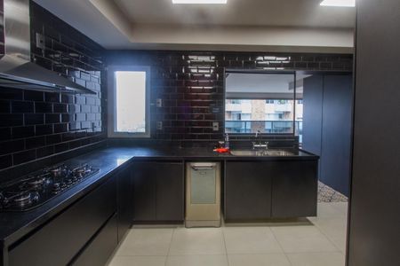 Apartamento para alugar com 190m², 3 quartos e 4 vagas Apartamento para alugar com 190m², 3 quartos e 4 vagasCozinha