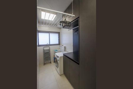 Apartamento para alugar com 190m², 3 quartos e 4 vagas Apartamento para alugar com 190m², 3 quartos e 4 vagasÁrea de Serviço