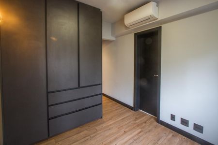 Apartamento para alugar com 190m², 3 quartos e 4 vagas Apartamento para alugar com 190m², 3 quartos e 4 vagasSuíte 2