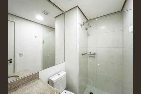 Apartamento à venda com 66m², 2 quartos e 1 vaga Apartamento à venda com 66m², 2 quartos e 1 vagaBanheiro