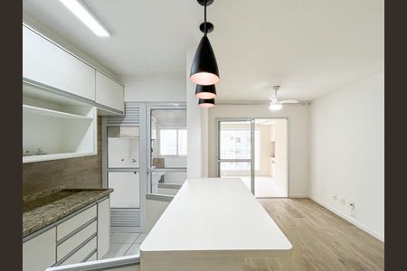 Apartamento à venda com 66m², 2 quartos e 1 vaga Apartamento à venda com 66m², 2 quartos e 1 vagaSala