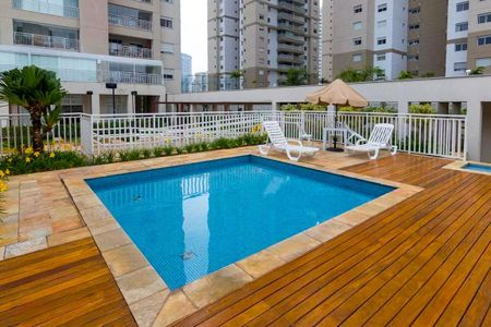 Apartamento à venda com 66m², 2 quartos e 1 vaga Apartamento à venda com 66m², 2 quartos e 1 vagaÁrea comum - Piscina