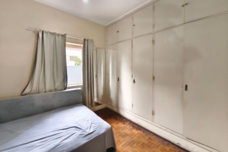 Casa para alugar com 300m², 3 quartos e 3 vagas Casa para alugar com 300m², 3 quartos e 3 vagasQuarto 3