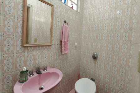 Casa para alugar com 300m², 3 quartos e 3 vagas Casa para alugar com 300m², 3 quartos e 3 vagasLavabo