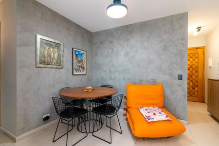 Sala de Jantar de apartamento à venda com 3 quartos, 73m² em Vila Carbone, São Paulo