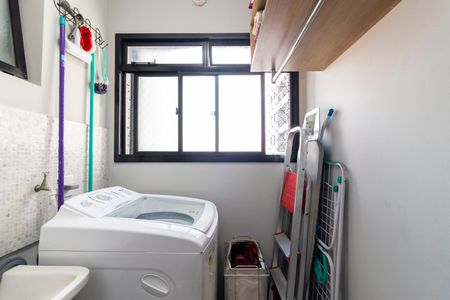 Apartamento à venda com 73m², 3 quartos e 1 vagaÁrea de Serviço