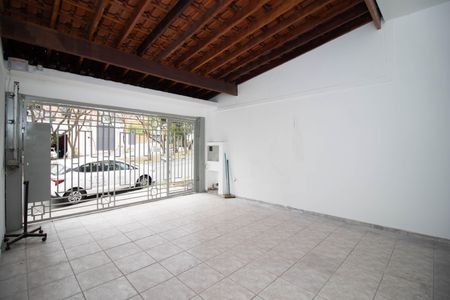 Casa à venda com 120m², 3 quartos e 2 vagas Casa à venda com 120m², 3 quartos e 2 vagasGaragem