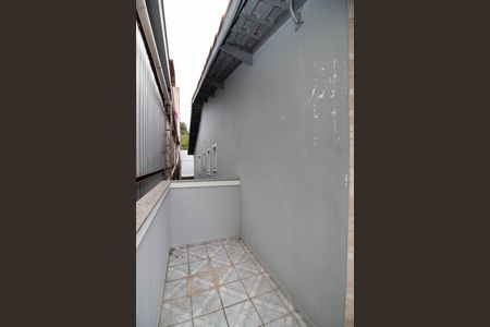 Casa à venda com 120m², 3 quartos e 2 vagas Casa à venda com 120m², 3 quartos e 2 vagasVaranda da Suíte