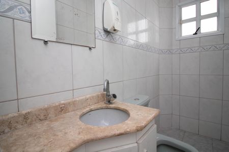 Casa à venda com 120m², 3 quartos e 2 vagas Casa à venda com 120m², 3 quartos e 2 vagasBanheiro 3