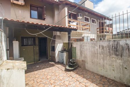 Casa à venda com 87m², 2 quartos e 1 vaga Casa à venda com 87m², 2 quartos e 1 vagaQuintal