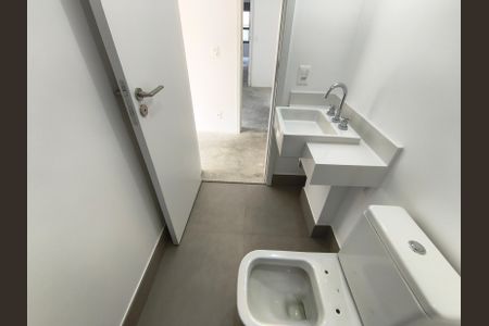 Apartamento à venda com 163m², 2 quartos e 2 vagasBanheiro da Suíte 1